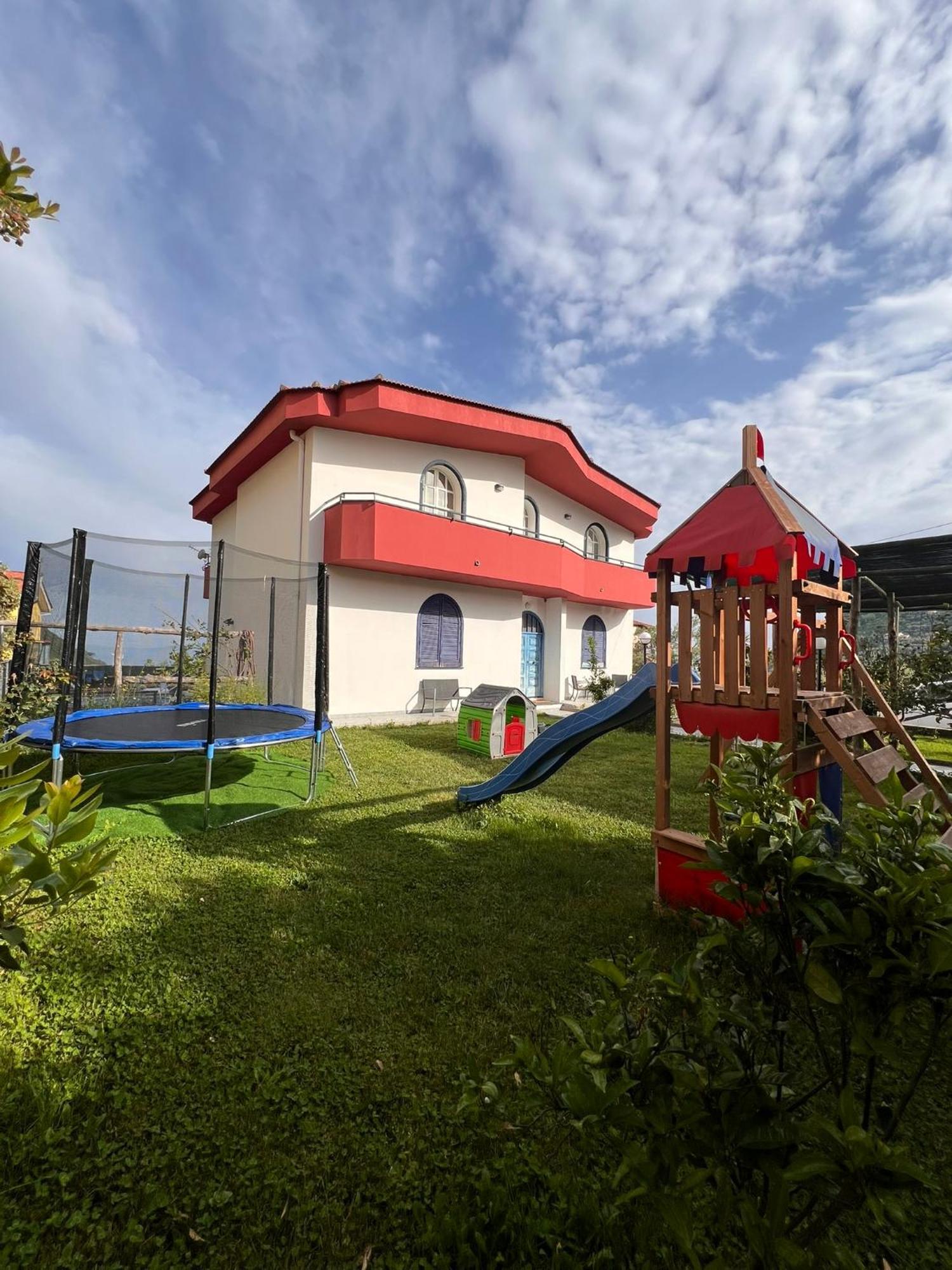 Villa Somma Apartments Pimonte Exterior photo